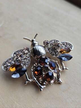 Crystal Bee Brooch Pin